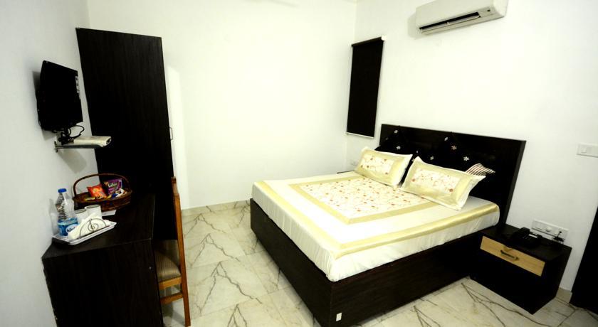 Hotel Mehra Inn Amritsar Habitación foto