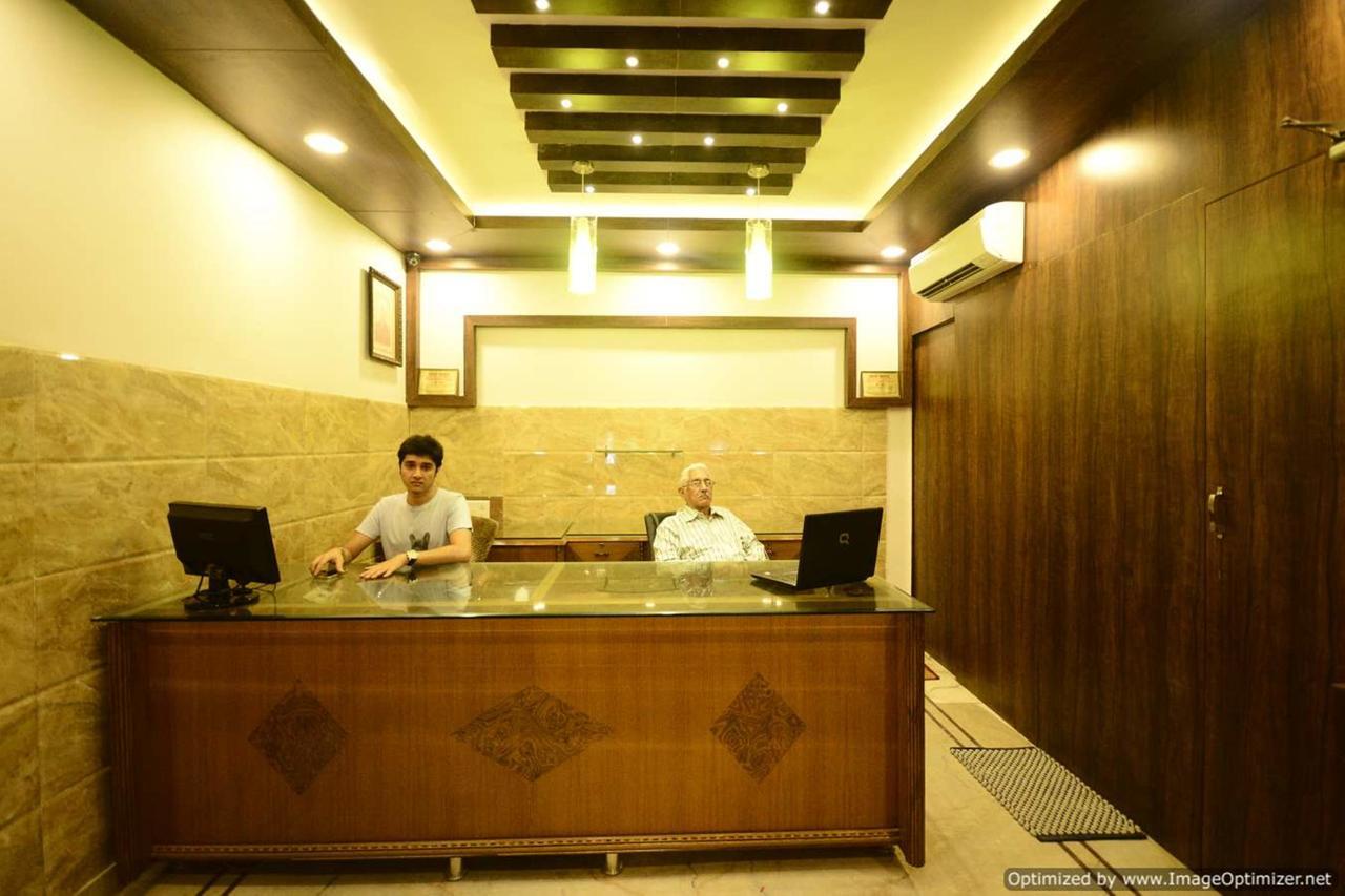 Hotel Mehra Inn Amritsar Exterior foto