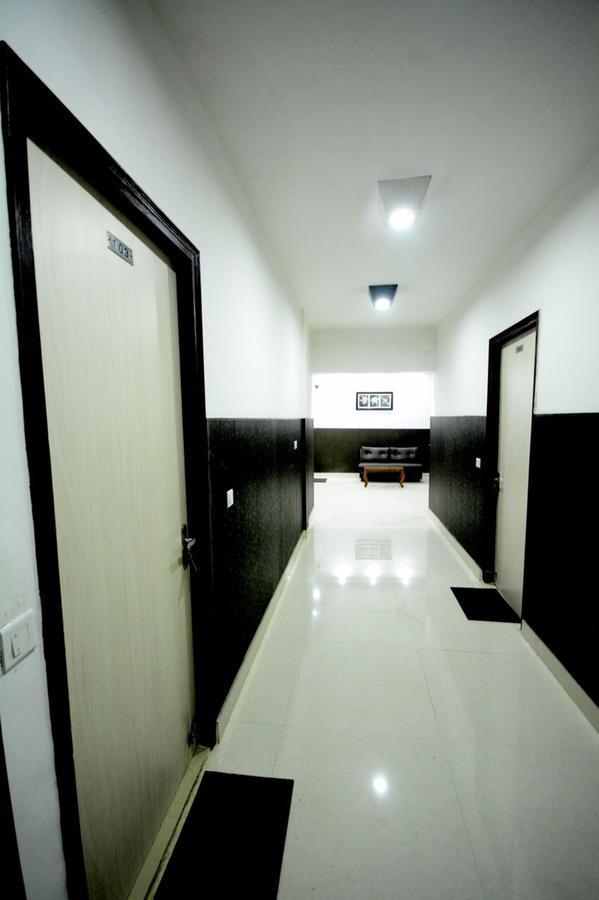 Hotel Mehra Inn Amritsar Exterior foto
